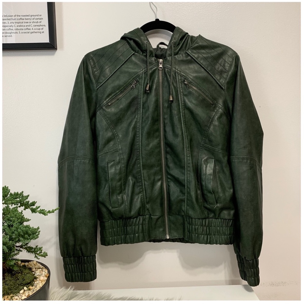 Sound & Matter Green Leather Faux Jacket Size L